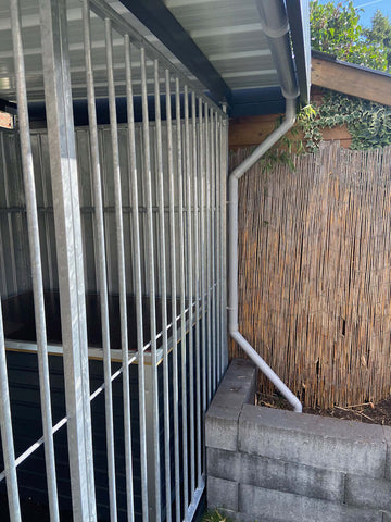 Evacuation de l'eau dans la jardinière