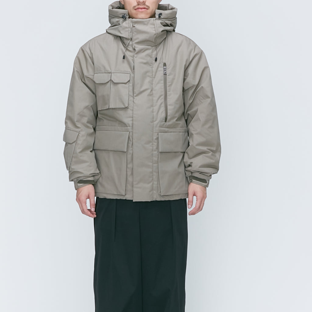 GRAMICCI】F/CE INSULATION JACKET / BEIGE – ALIGN