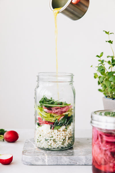 Dressing in der Lunchbox aufbewahren