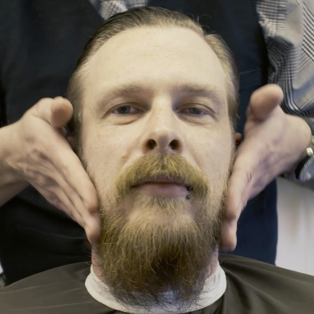 Wilden Bartwuchs In Form Bringen Bart Trimmen Konturen Rasieren Beard And Shave