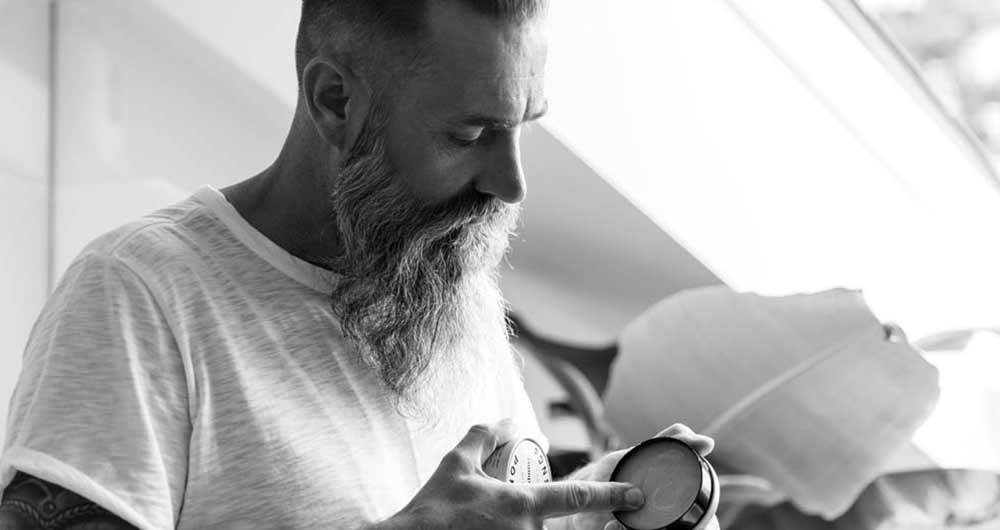 Shave – mit and Beard einer Bartpomade: Halt Bartpomade Starker