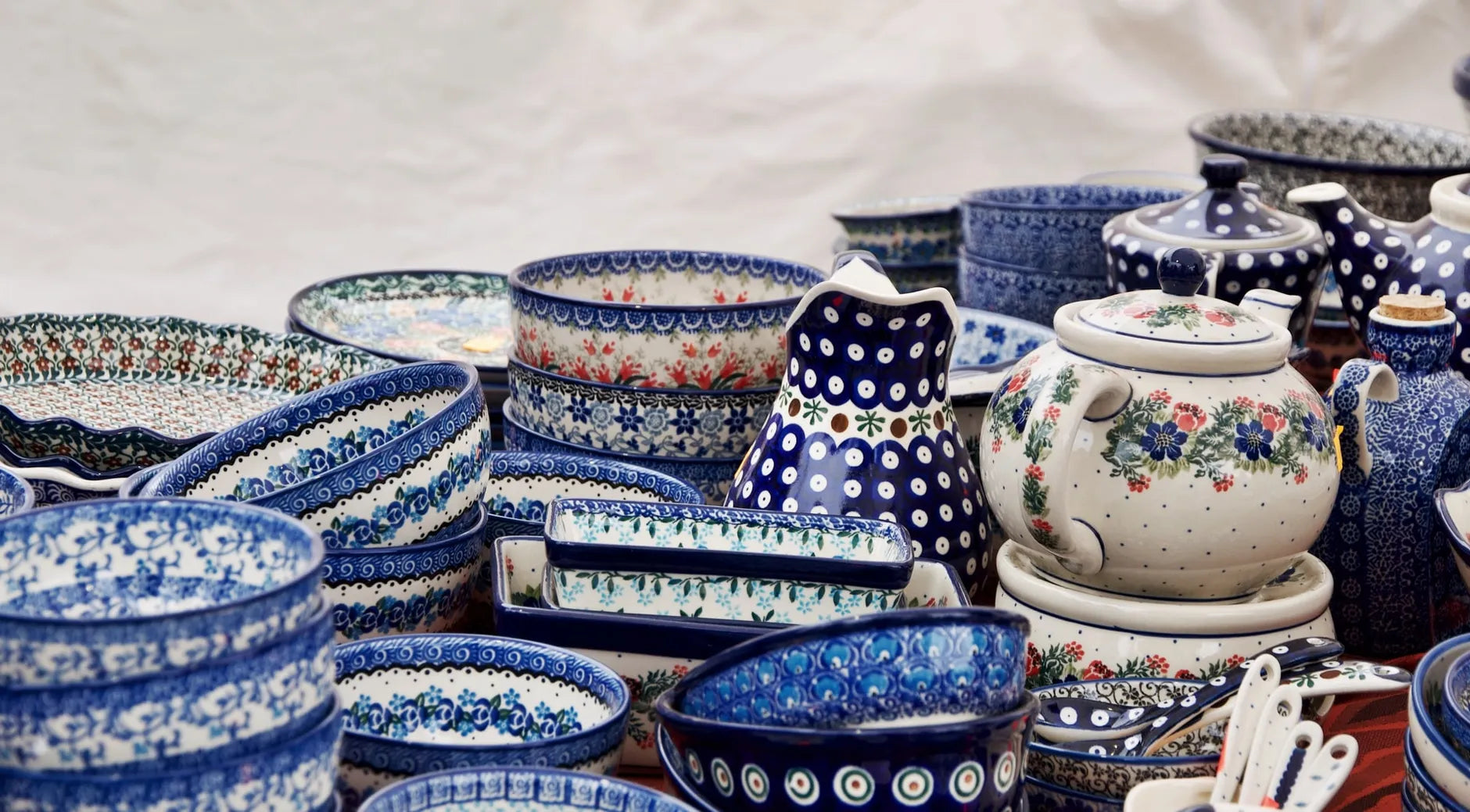 blue and white vintage dinnerware