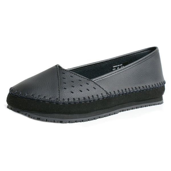 slip resistant flat shoes