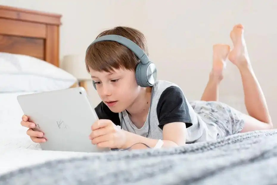 Screen Time Overload? Here Are 15 Tips to Reduce Your Kids Screen Time - Mittimate