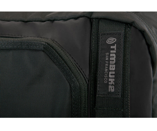 timbuk2 ace hiking daypack