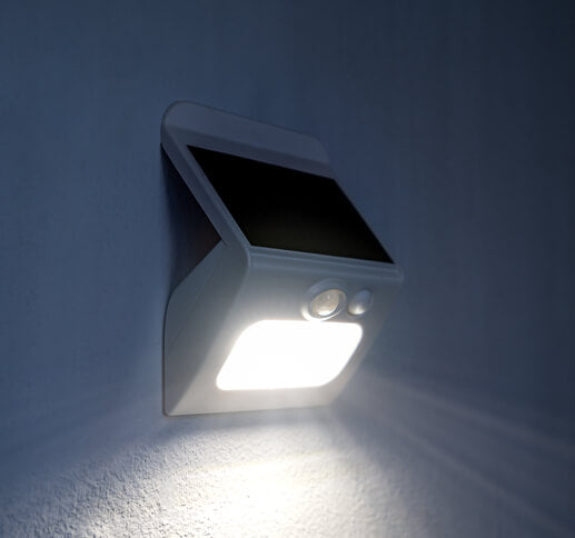 solar wall light