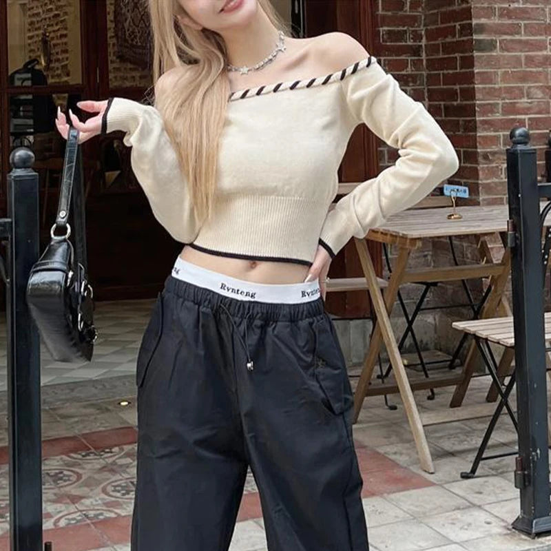 Slim Fit Off-Shoulder Knitted Crop Top with Boat Neck - Image 2