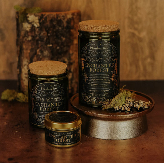 Southern Gothic  100% Soy candle with a vintage & gothic