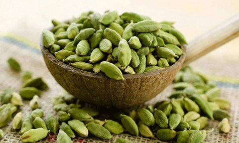 Pattu Cardamom Green