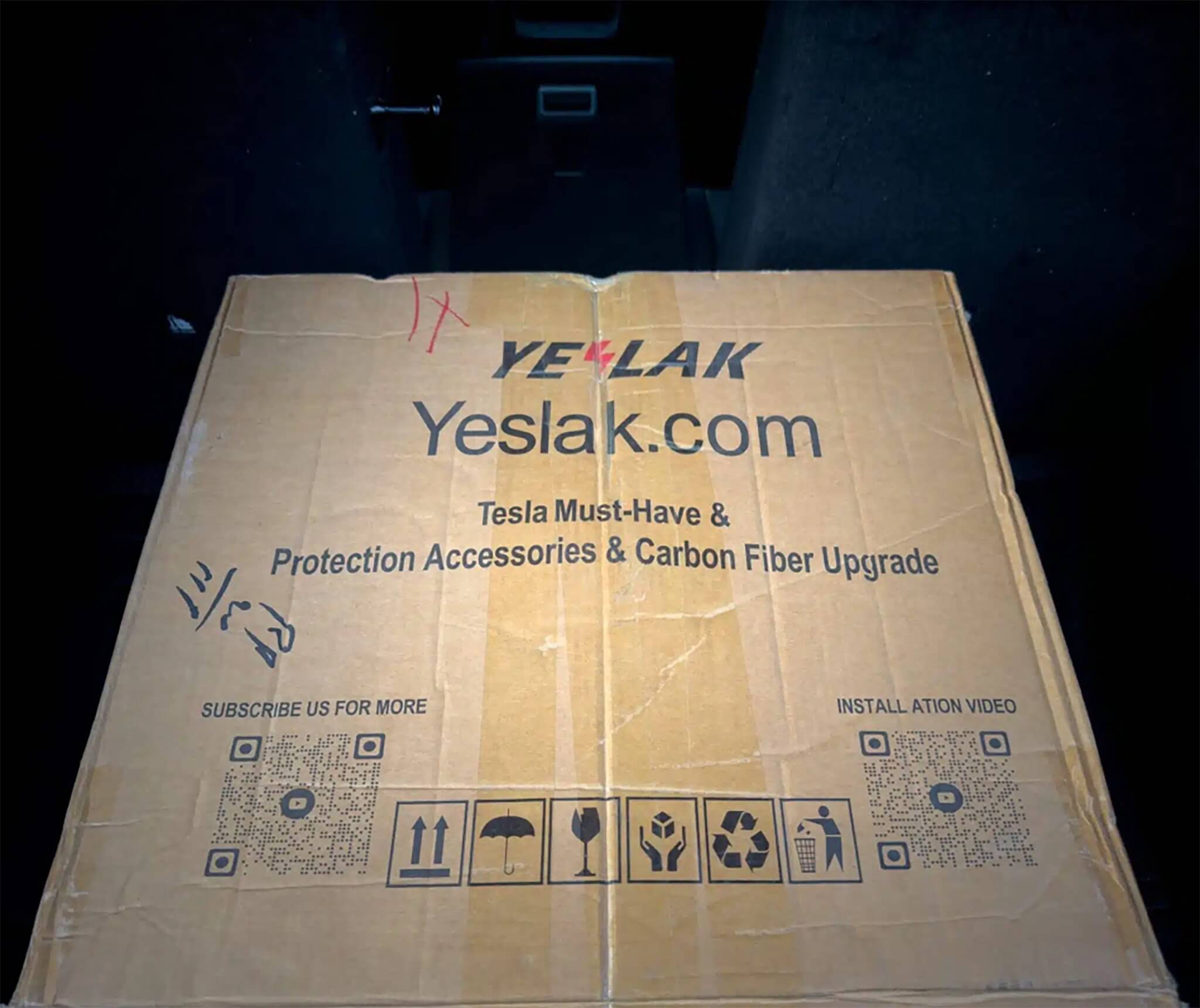 Yeslak Tesla Model Y Uberturbine Whwwl Covers Package box
