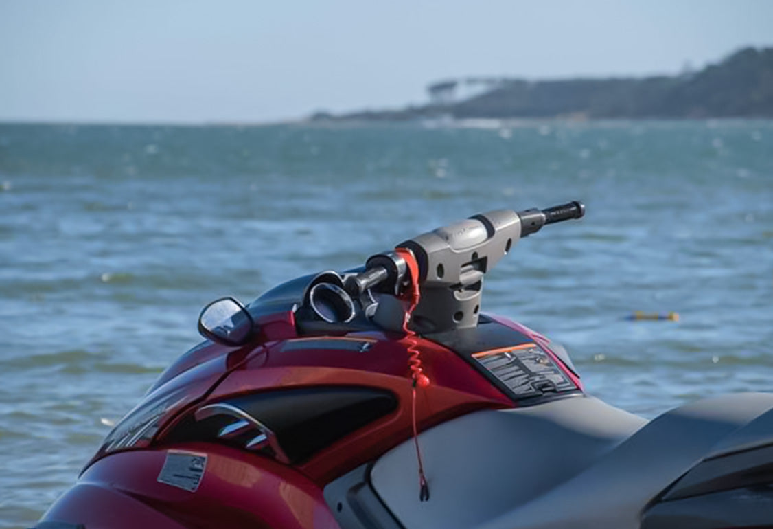 Close up on jet ski image