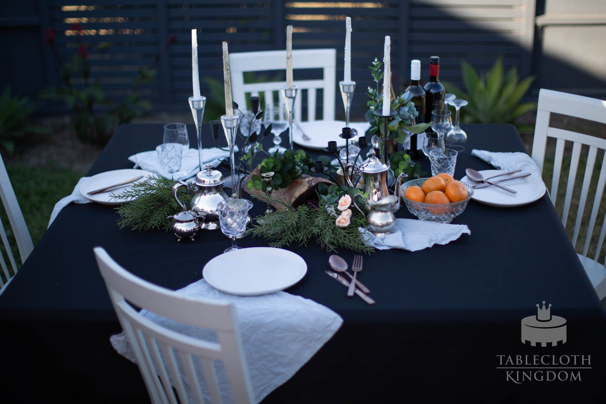 A halloween table scape_2