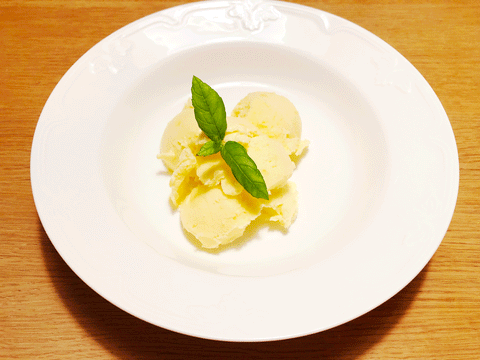 Sockerfri nyttig glass med mango
