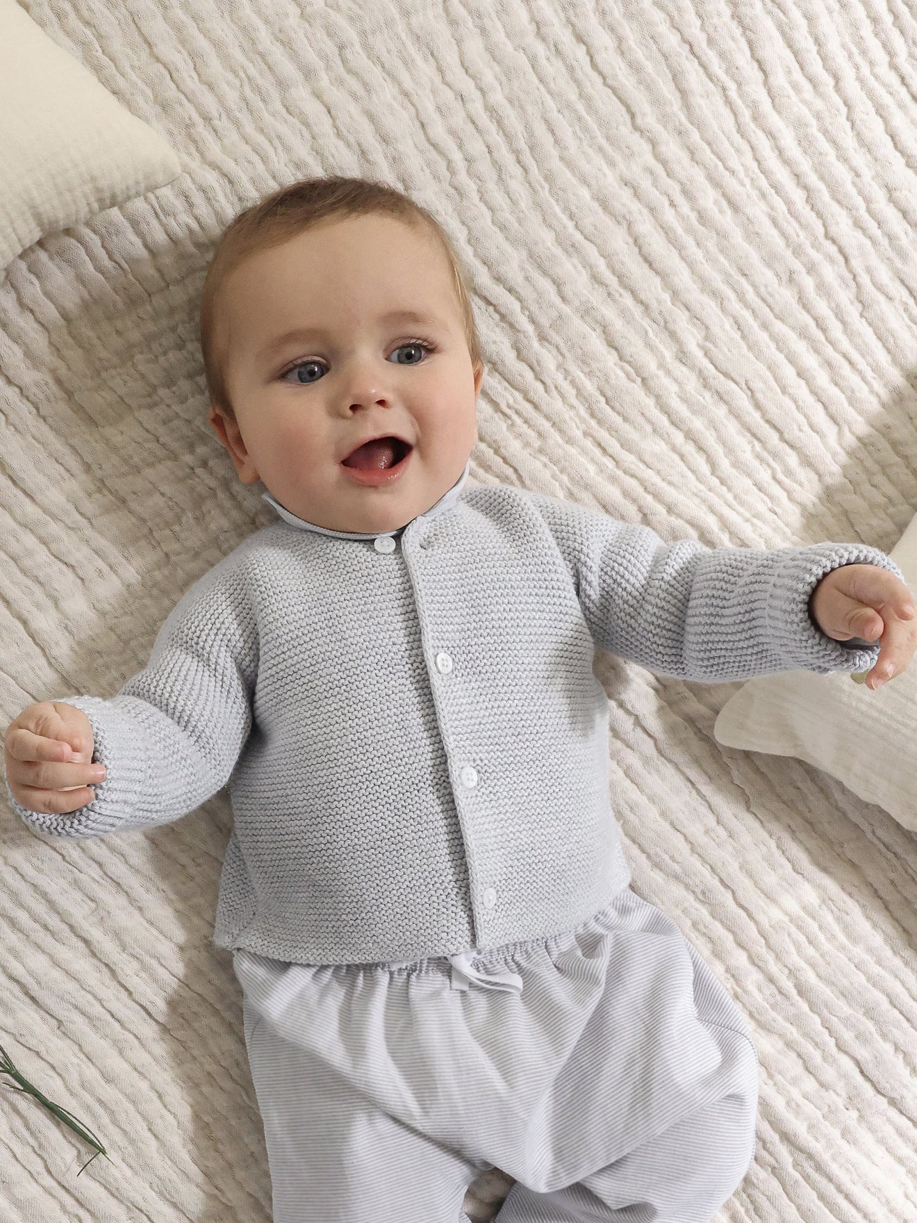 Gilet Bébé en laine et coton bio