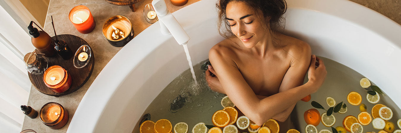 s-GettyImages-1407932586-frau-in-badewanne-aromatherapie-erholung-wellness.jpg__PID:4464aa31-4d8e-4f6d-81a5-afb3519ba40b