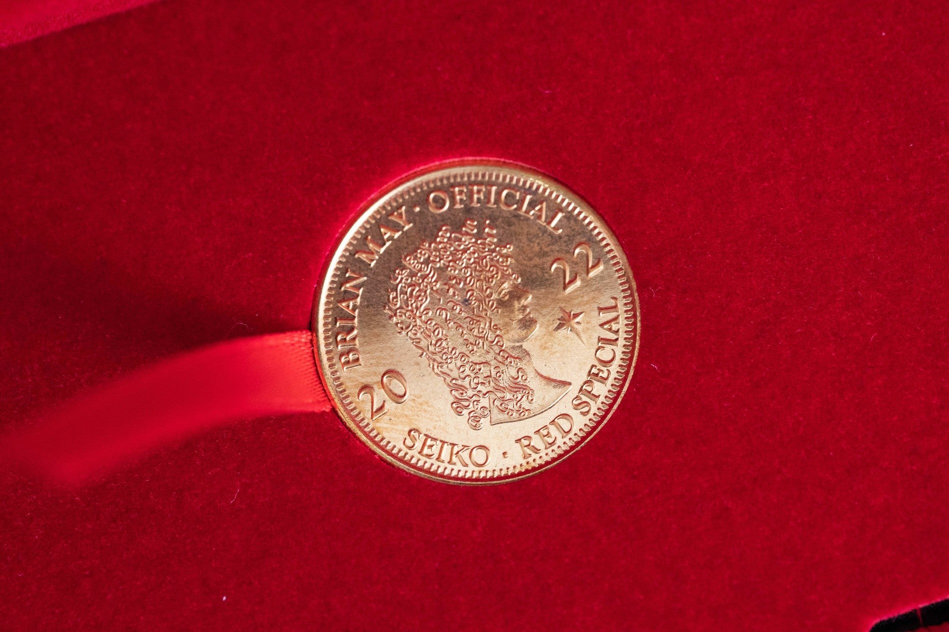 brian may seiko coin