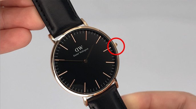 How To Change The Time On A Daniel Wellington Watch. Crown.