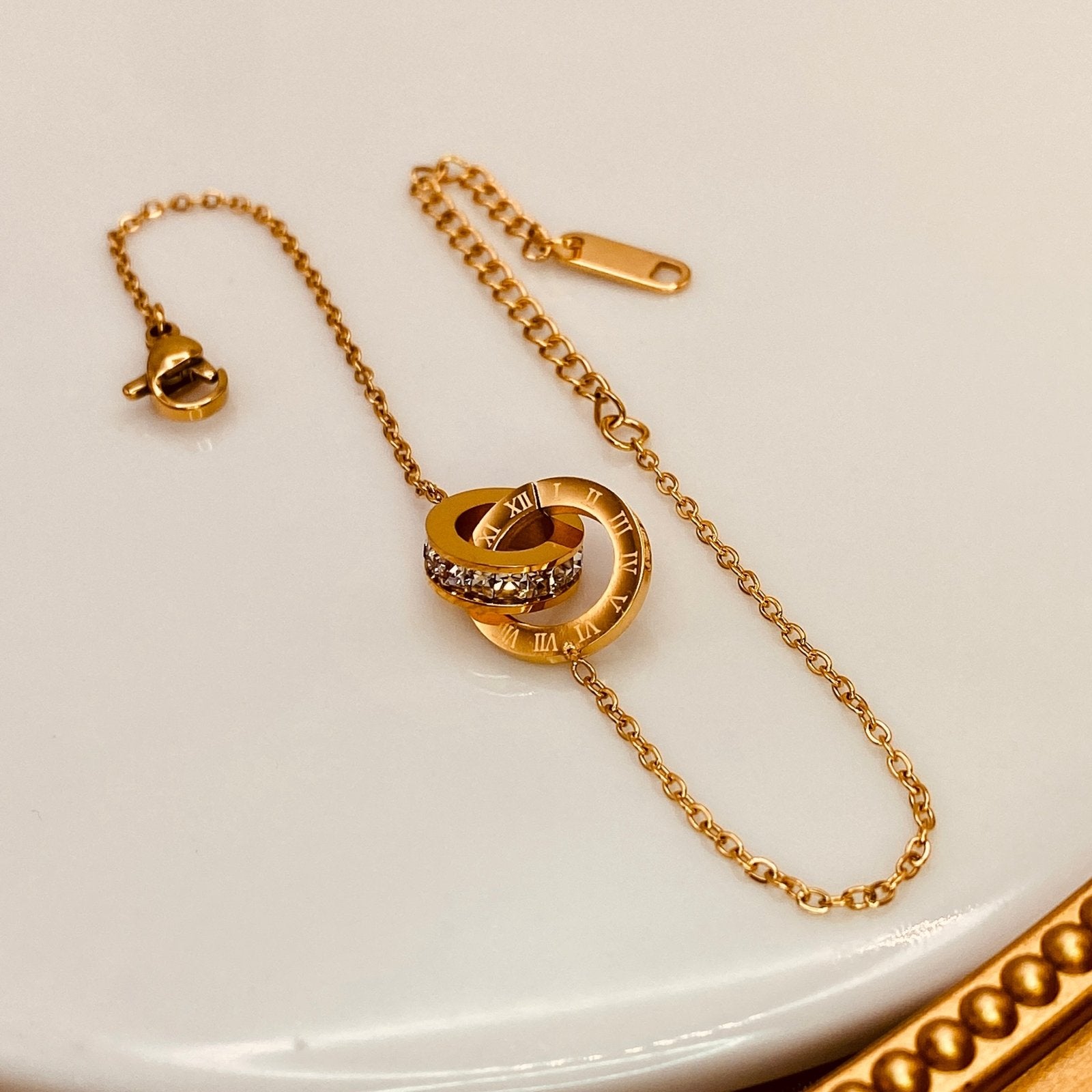 Luzy Jewelry Greco Gold Bracelet