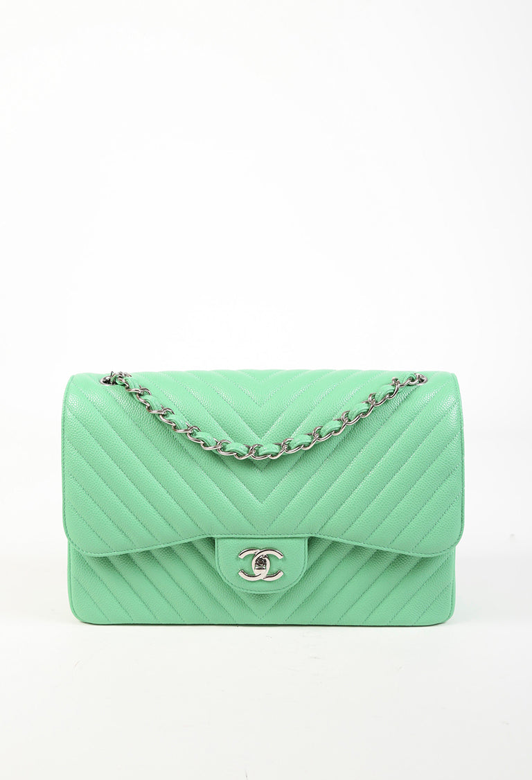 Wallet on chain boy leather crossbody bag Chanel Green in Leather  21053519