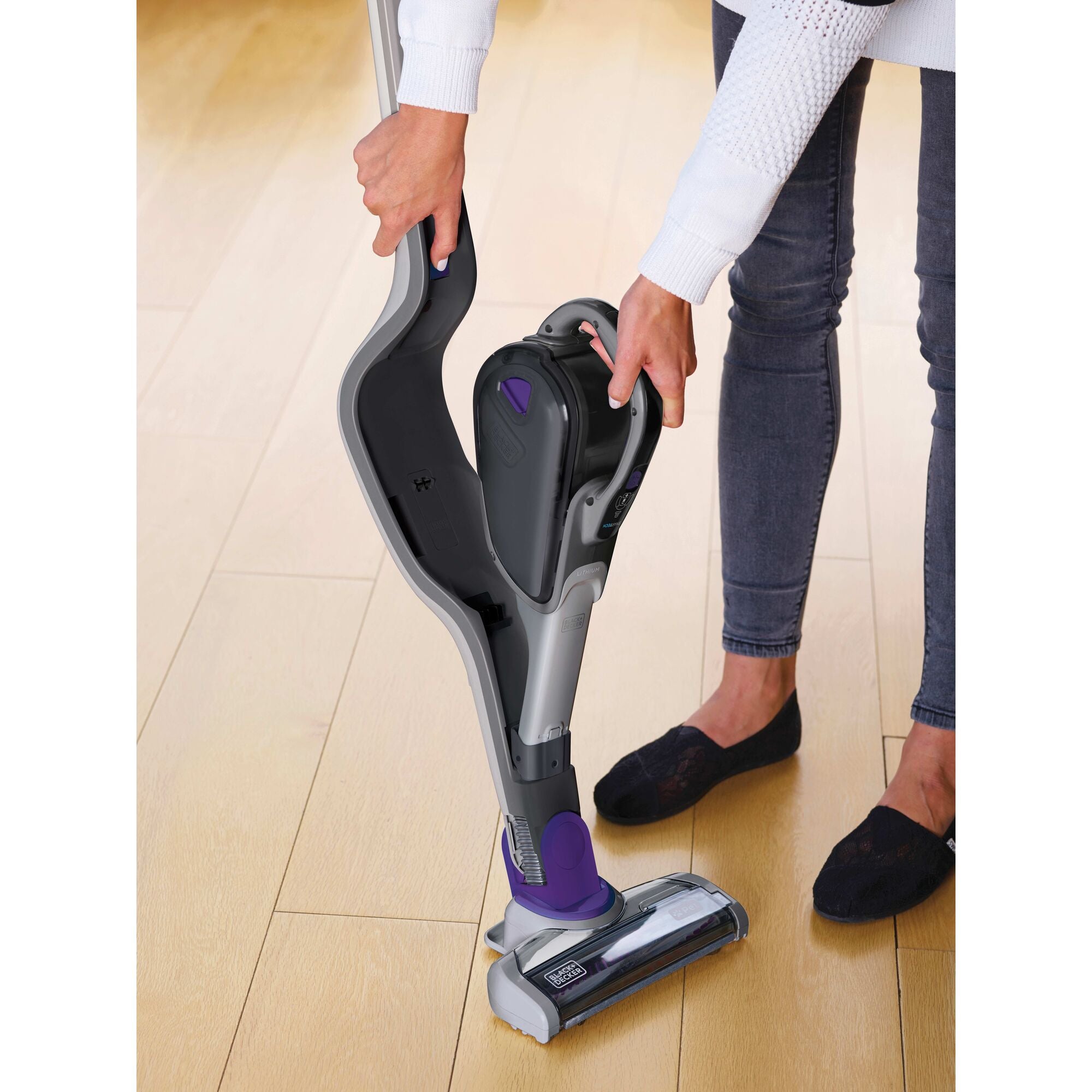 BLACK&DECKER DVJ325BFSP-GB Lithium-Ion Pet Hand Vacuum with Smart Tech  Sensors, 27 W 220 v