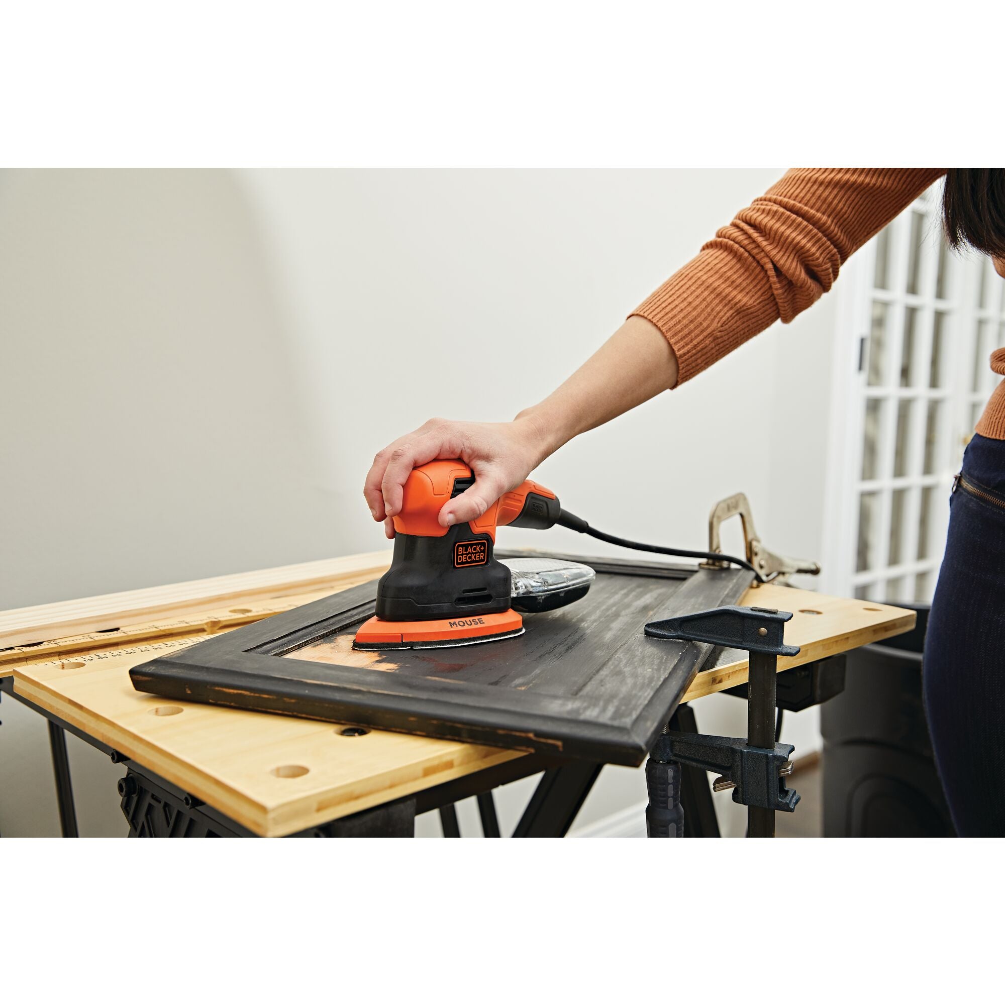 BLACK+DECKER MOUSE 1.2 Amp Electric Detail Sander (BDEMS200C)