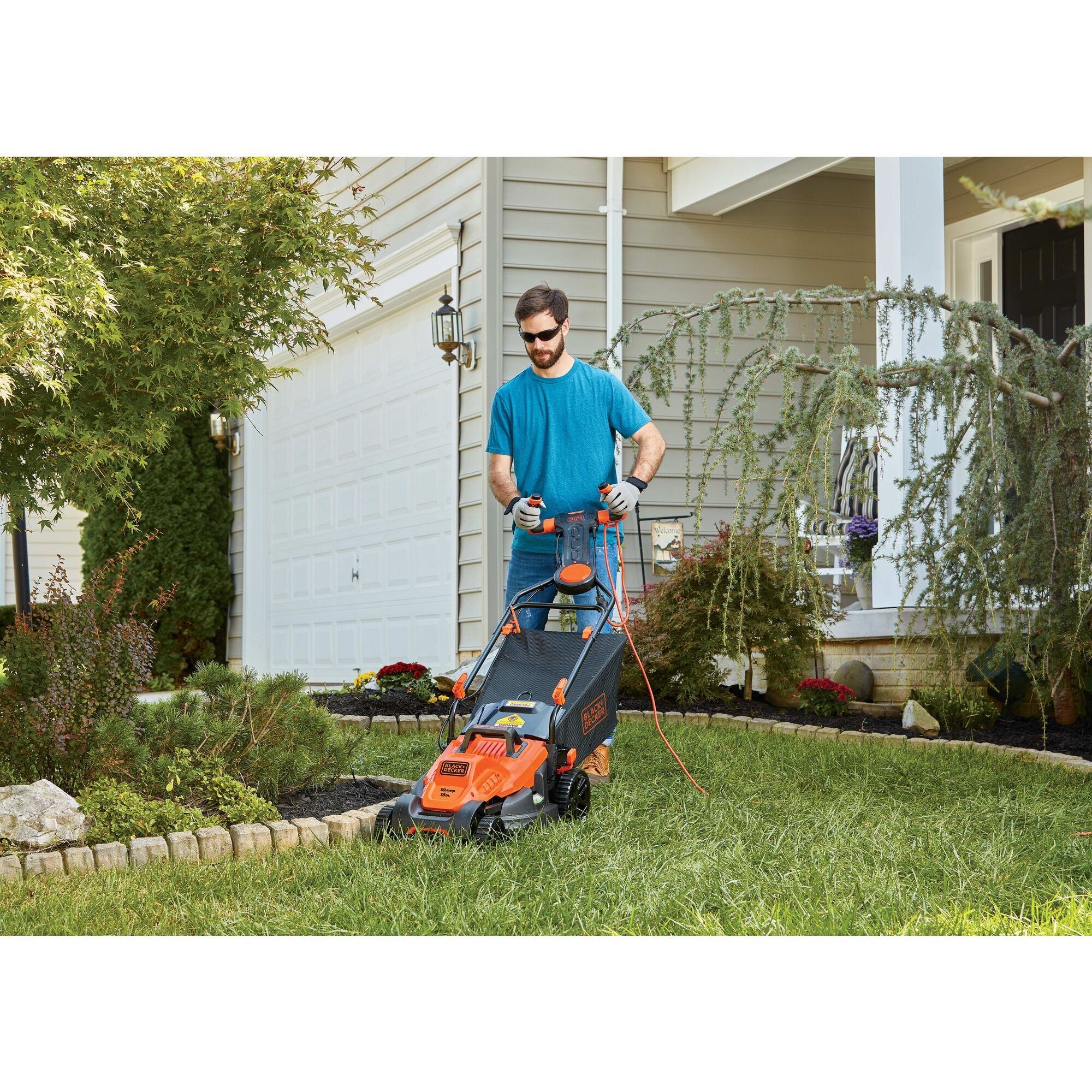 BLACK+DECKER EM1500 10 Amp, 15 Corded Mower with Edge Max 