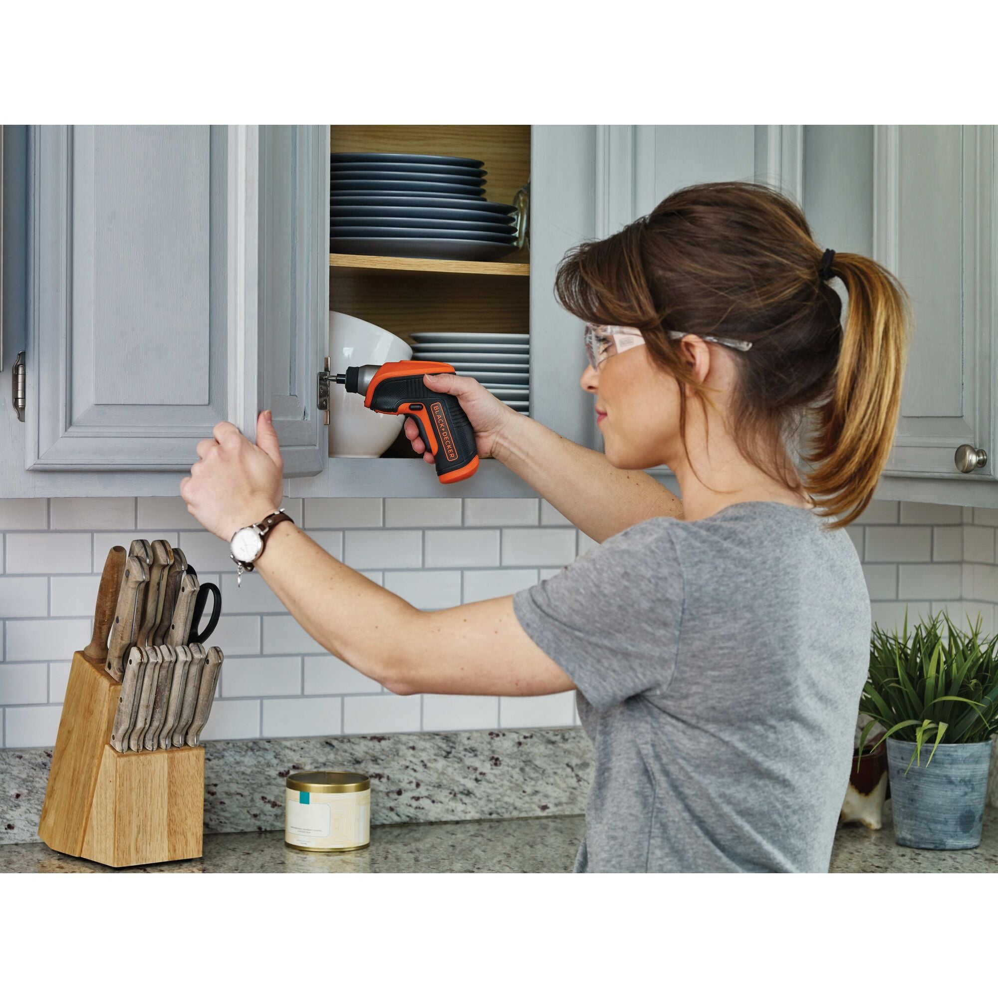 BLACK+DECKER 3.6V Lithium-Ion Cordless Rechargeable 1/4 in. 3