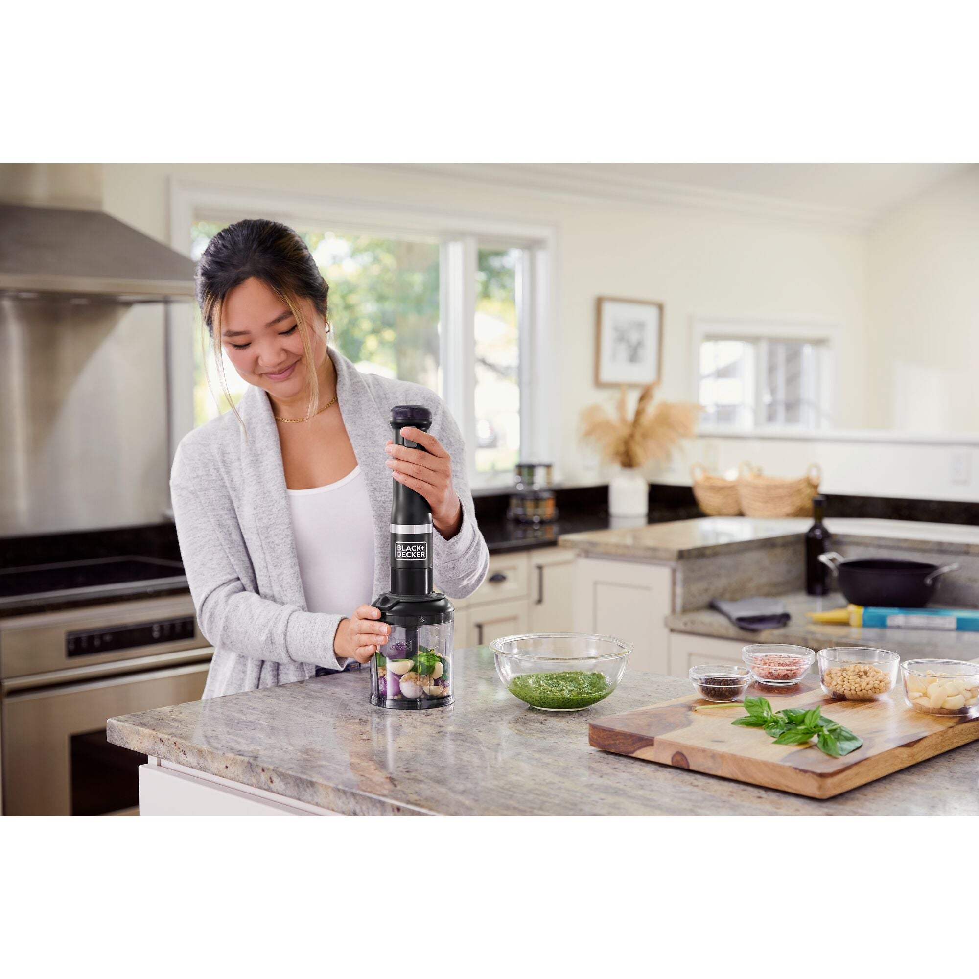 Stop Wasting Time in the Kitchen. Black+Decker Kitchen Wand Has You  Covered. 