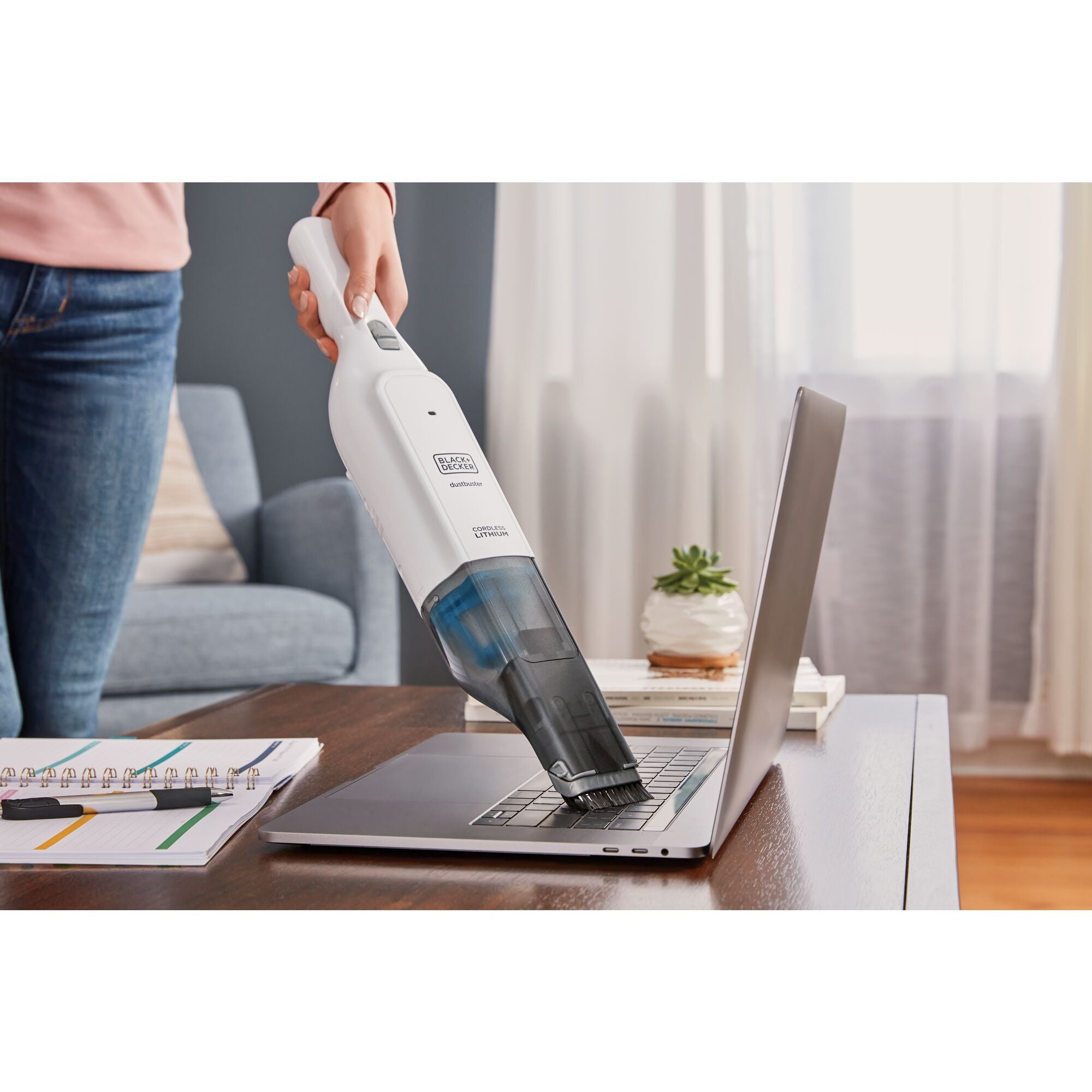 Dustbuster AdvancedClean+ 12V 7 cup Handheld Vacuum MISSING CHARGER – Spend  Less Store