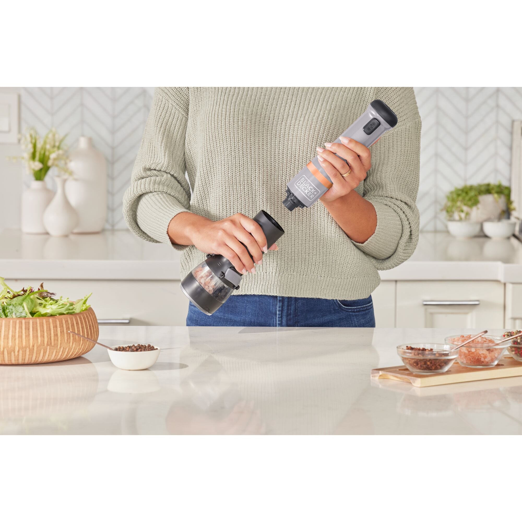 Black and Decker kitchen wand Cordless Immersion Blender Grey BCKM1011K01  from Black and Decker - Acme Tools