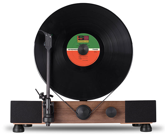 Gramovox Reviews Vintage Audio Design With Modern Tech