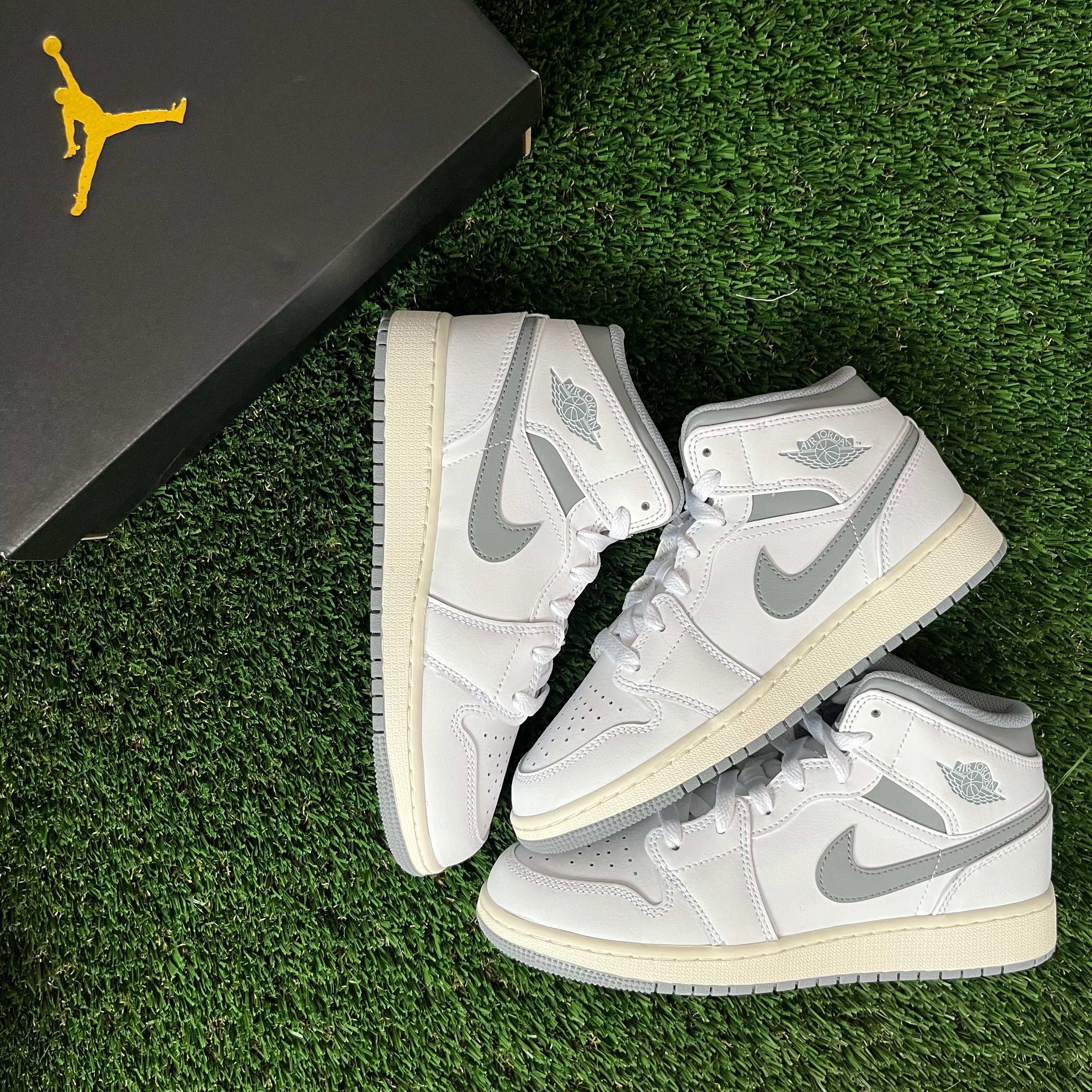 jordan 1 mid vintage