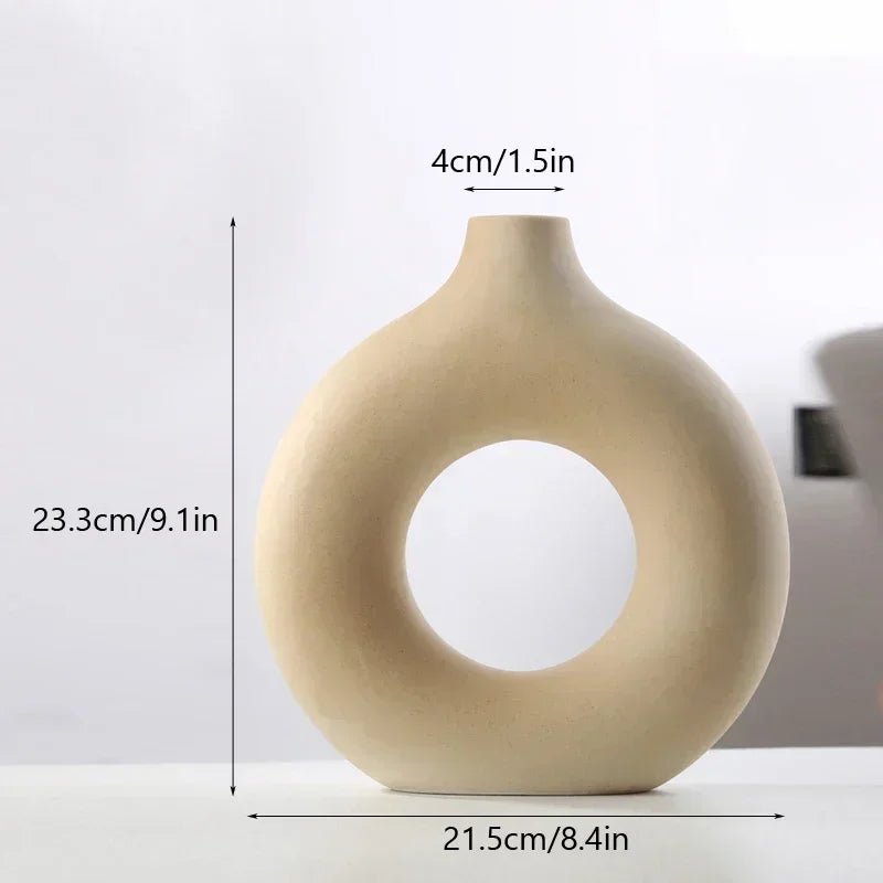 Blooming Beauty: Circular Ceramic Vase - Bring Nordic Charm to Any Room