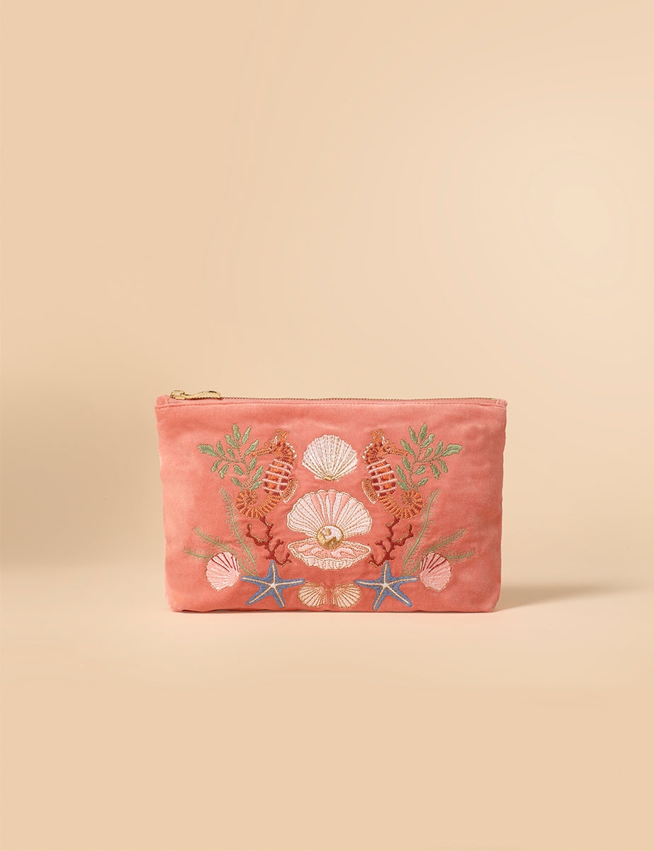 コラボ【Elizabeth Scarlett x nobody's child】Starfish ポーチ Elizabeth Scarlett Green Starfish Embroidered Pouch