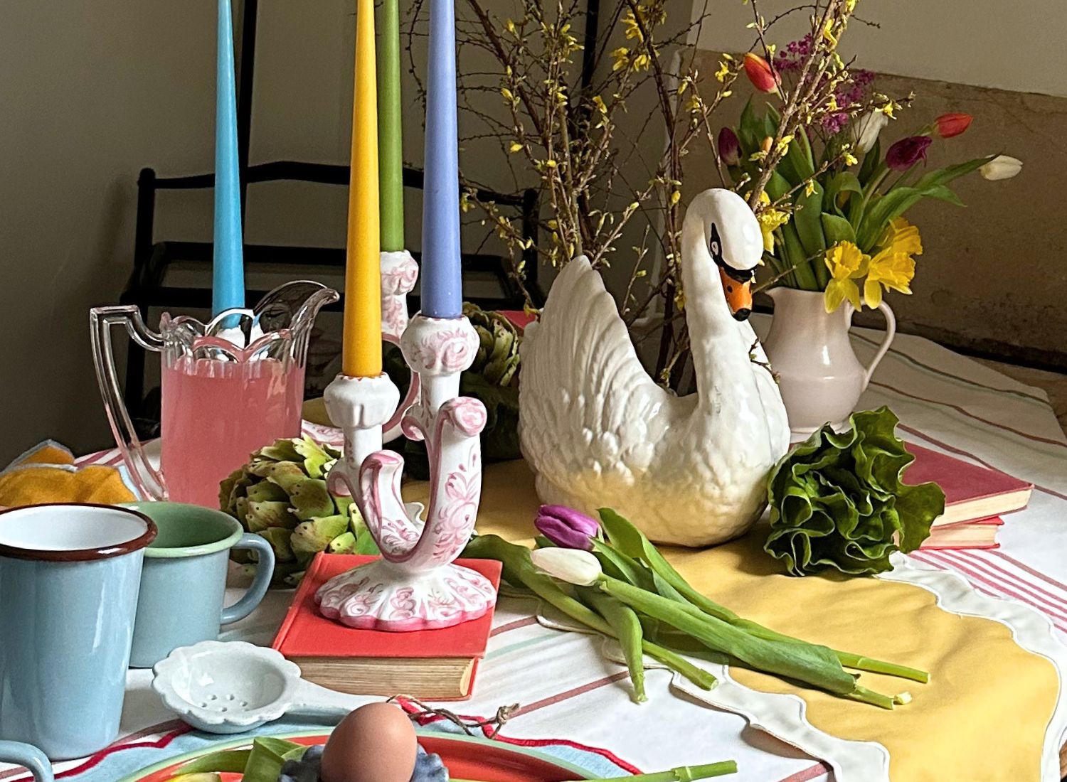 Swan Centrepiece