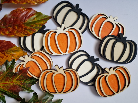 pumpkin coasters (suporturi de pahar cu dovleci) pentru Halloween