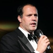 Martin Bayfield 