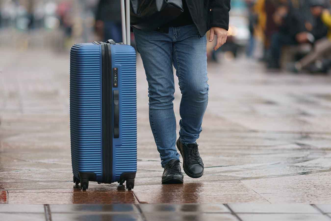 買喼 2023 旅行 專家教揀喼 硬喼 vs 軟喼 行李箱 物料