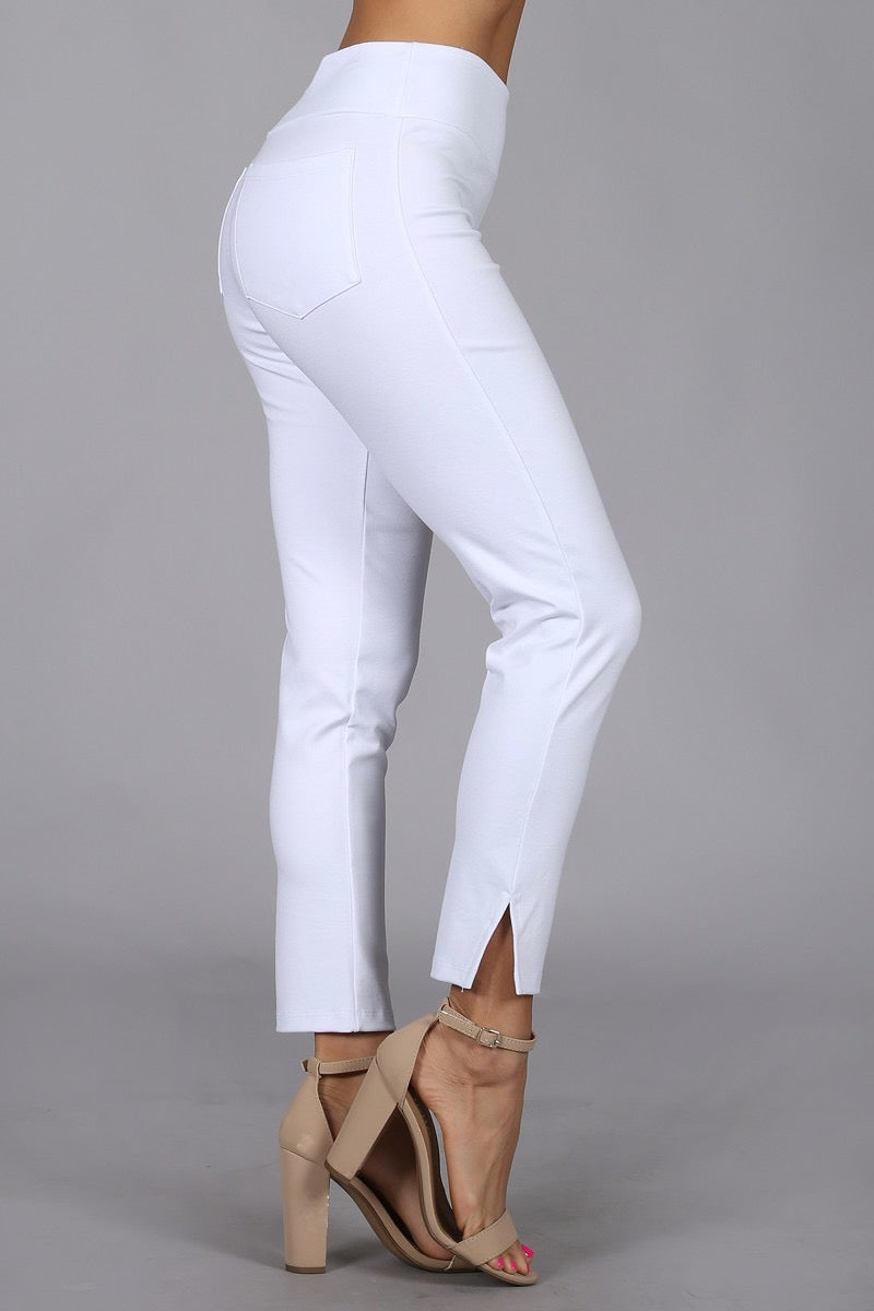 White Lotus Capri Pants – A Little Bird Boutique