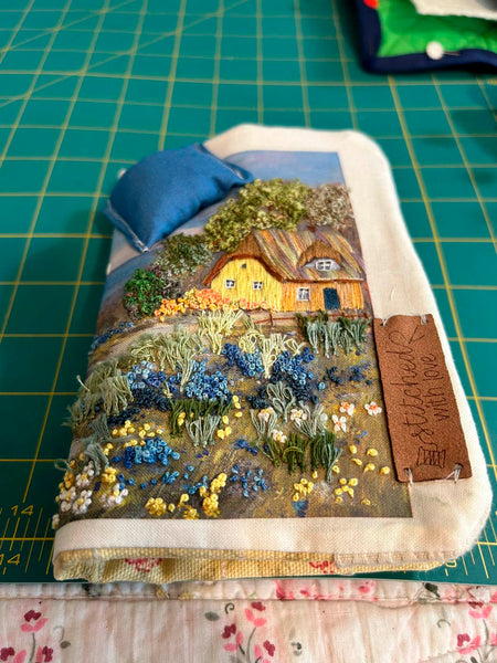 Needle case ribbon embroidery