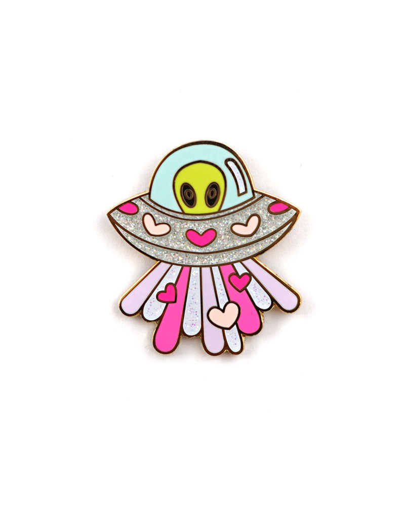 Alien Love UFO Pin – Strange Ways