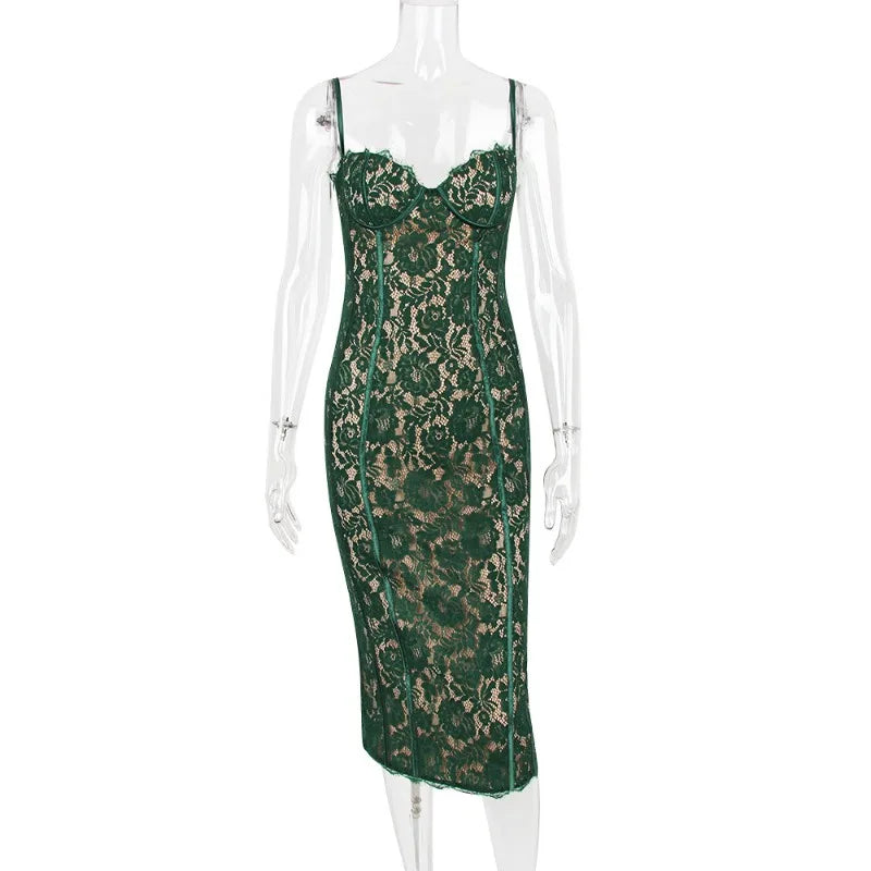 Chic Lace Backless Mini Dress with High Waist Slit - Image 7