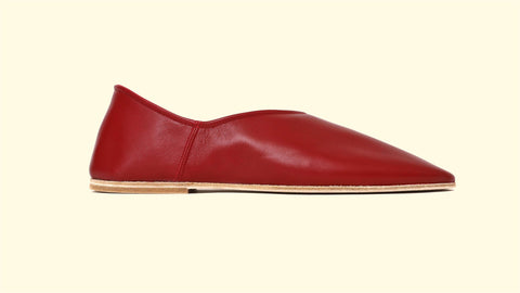 Red leather slip-on loafer. Red nappa babu' mule