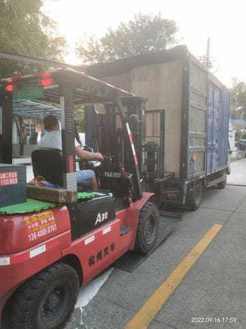 F-zero ax load into the local truck