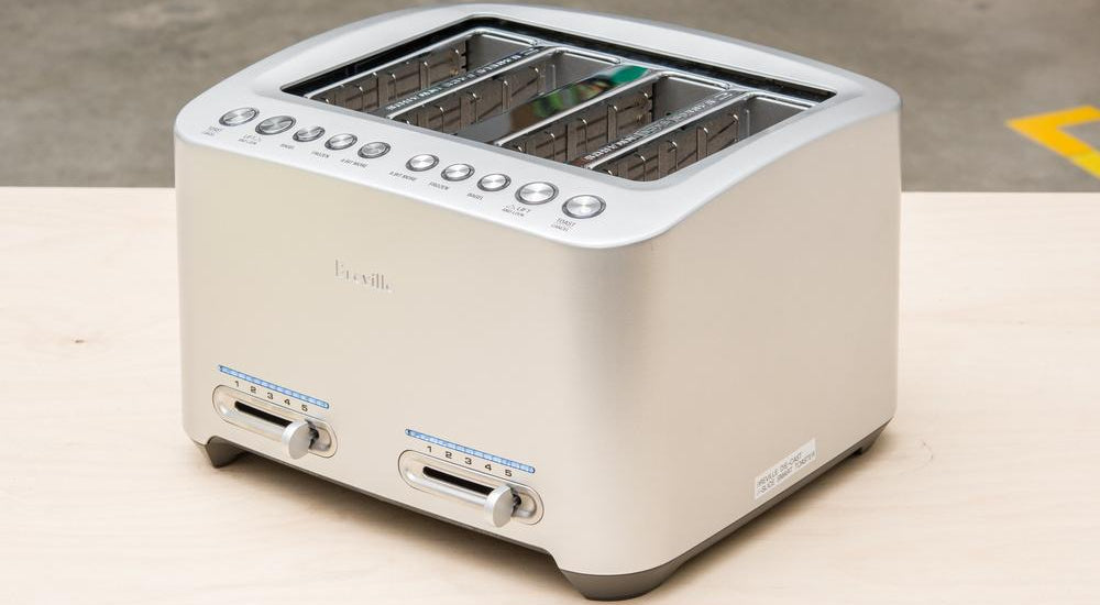 Low-profile smart toaster | Beautiful home appliance