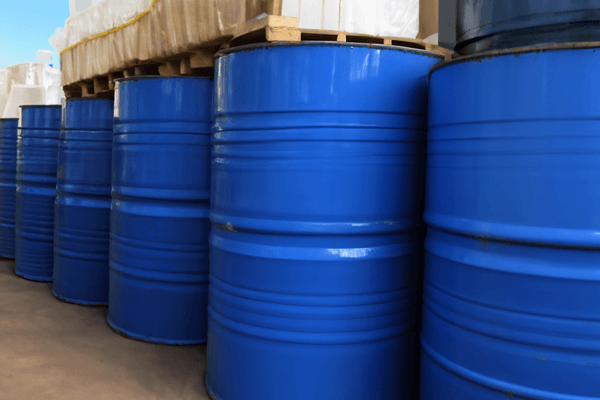 drums and barrels for bulk packaging 