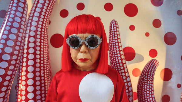 Yayoi Kusama - Artista japones contemporanea