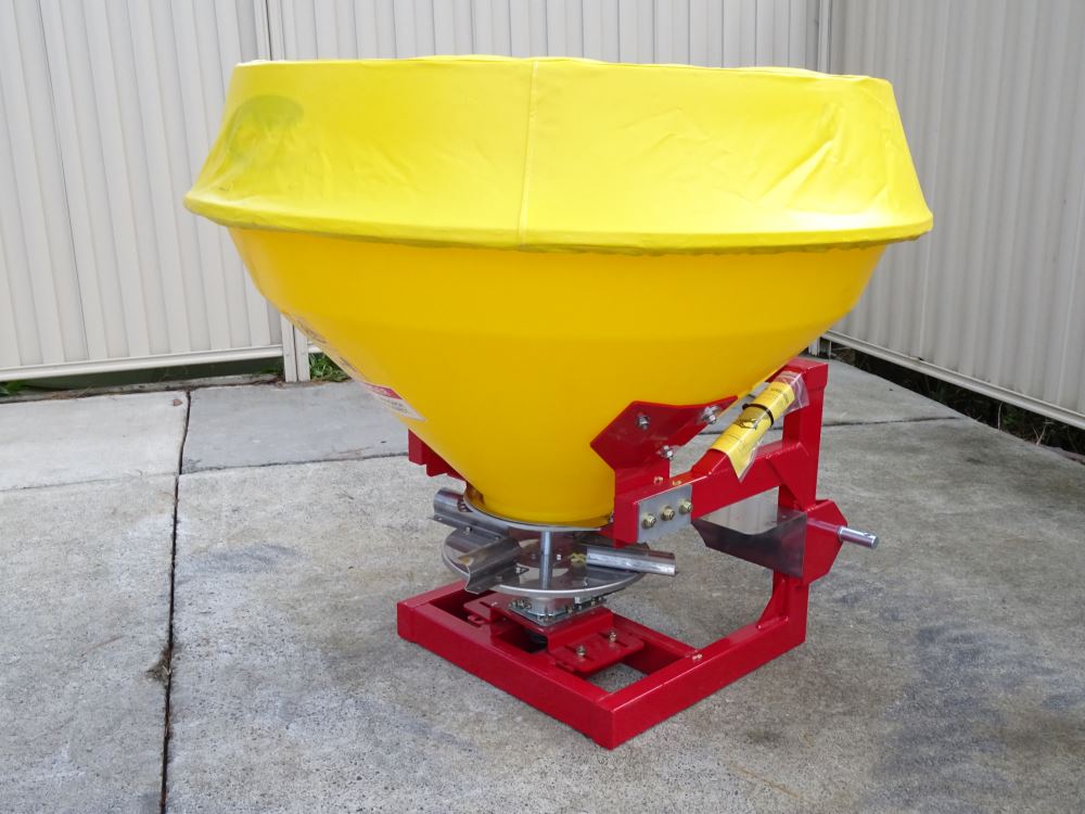 PTO Fertiliser Spreader 530 L with Remote Control System | Implements ...