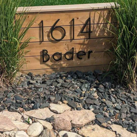 front yard address sign are perfect for customizing with sign letters