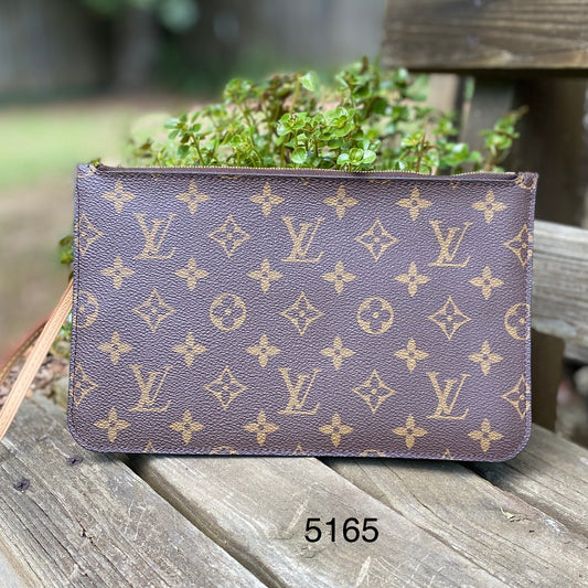 Louis Vuitton Pochette Clés Brown Canvas Wallet (Pre-Owned) - ShopStyle